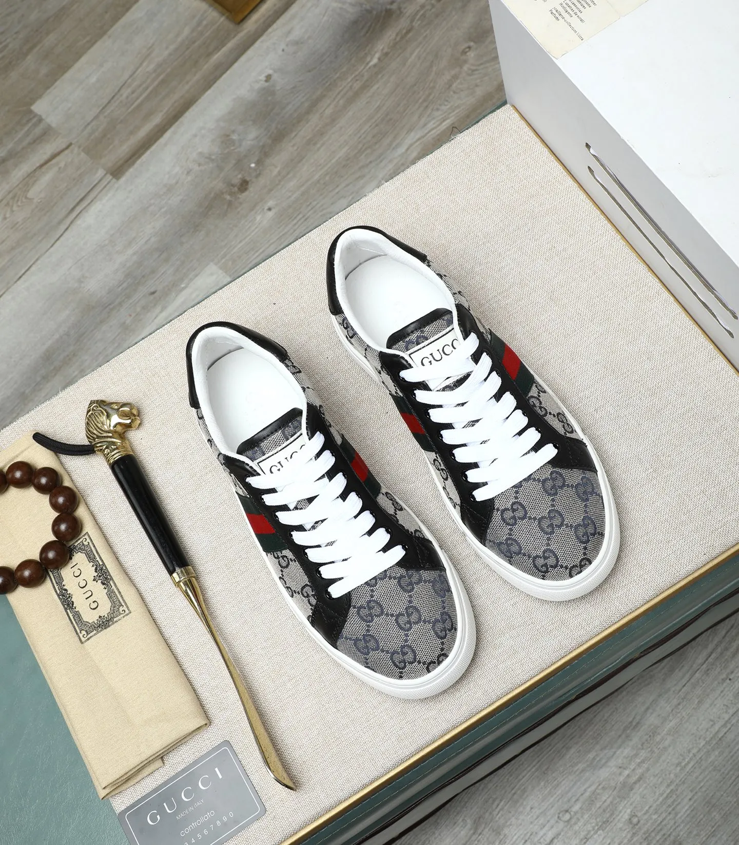 Men's shoes💰420 GUCCI🔍🔍latest spring style On sale at the same time at the counter, original calfskin imported from Italy, genuine leather lining, (high-end, luxury, and class) exquisite workmanship, soles: original soles specially provided by the original factory, ⚠Exclusive double-layer movable molded soles are super comfortable⚠, real photos🎬The real ones are better🔍🔍"High quality·Follow the order" code number 38-44